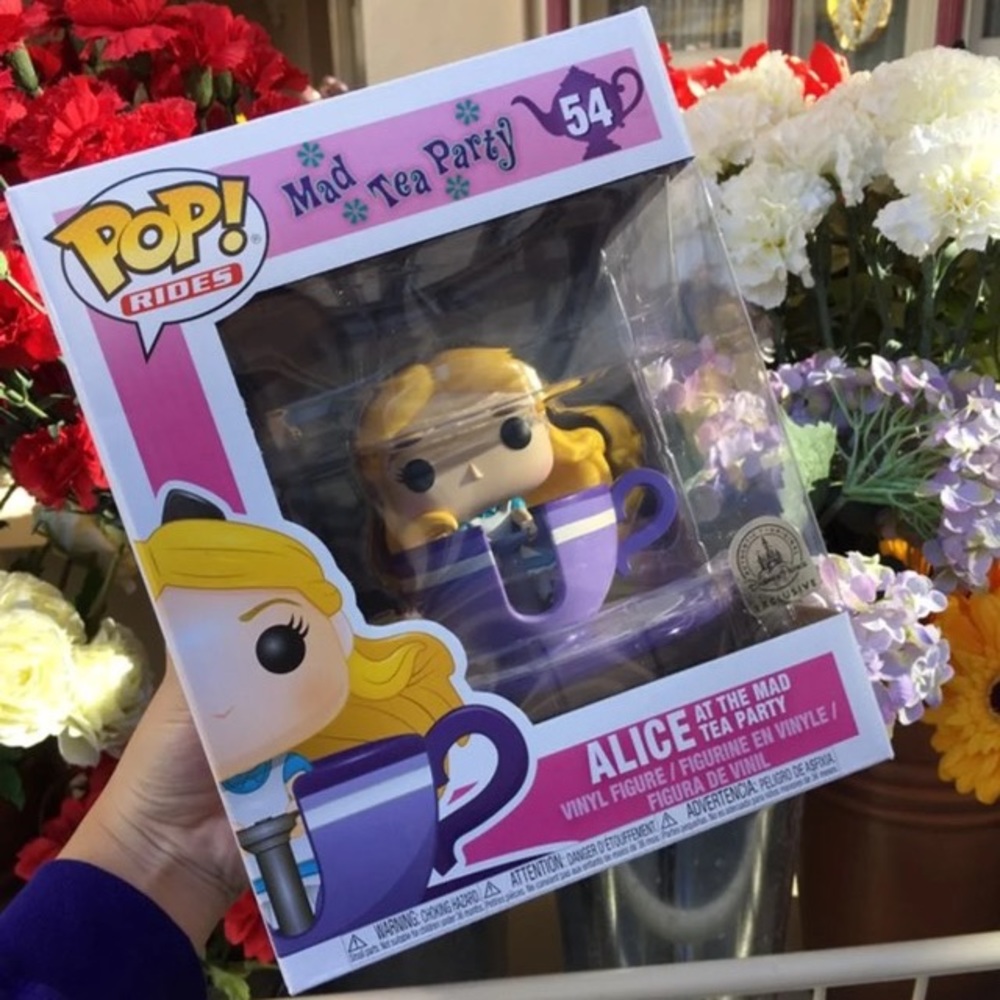 Alice in Wonderland Pop Figure